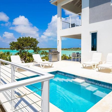 New Tropical Waterfront Cooper Jack Bay Villas Файв-Кейс-Сеттлемент Экстерьер фото