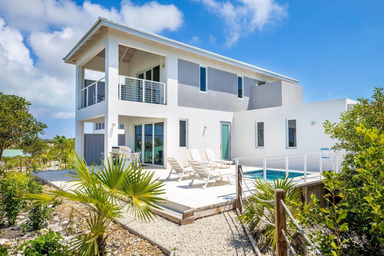 New Tropical Waterfront Cooper Jack Bay Villas Файв-Кейс-Сеттлемент Экстерьер фото