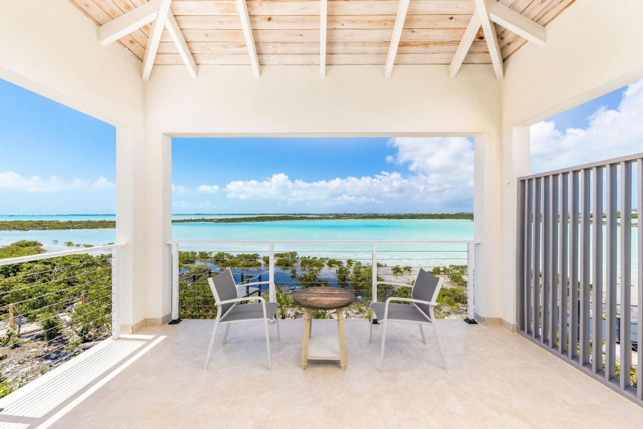 New Tropical Waterfront Cooper Jack Bay Villas Файв-Кейс-Сеттлемент Экстерьер фото